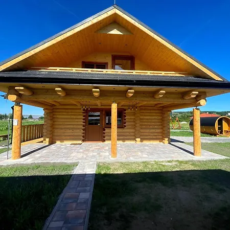 Drevenice Rapovce Novolandia Exterior photo
